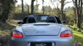 Porsche Boxster 987 2.7 grise derière