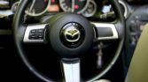 Mazda Mx5 NC noire volant